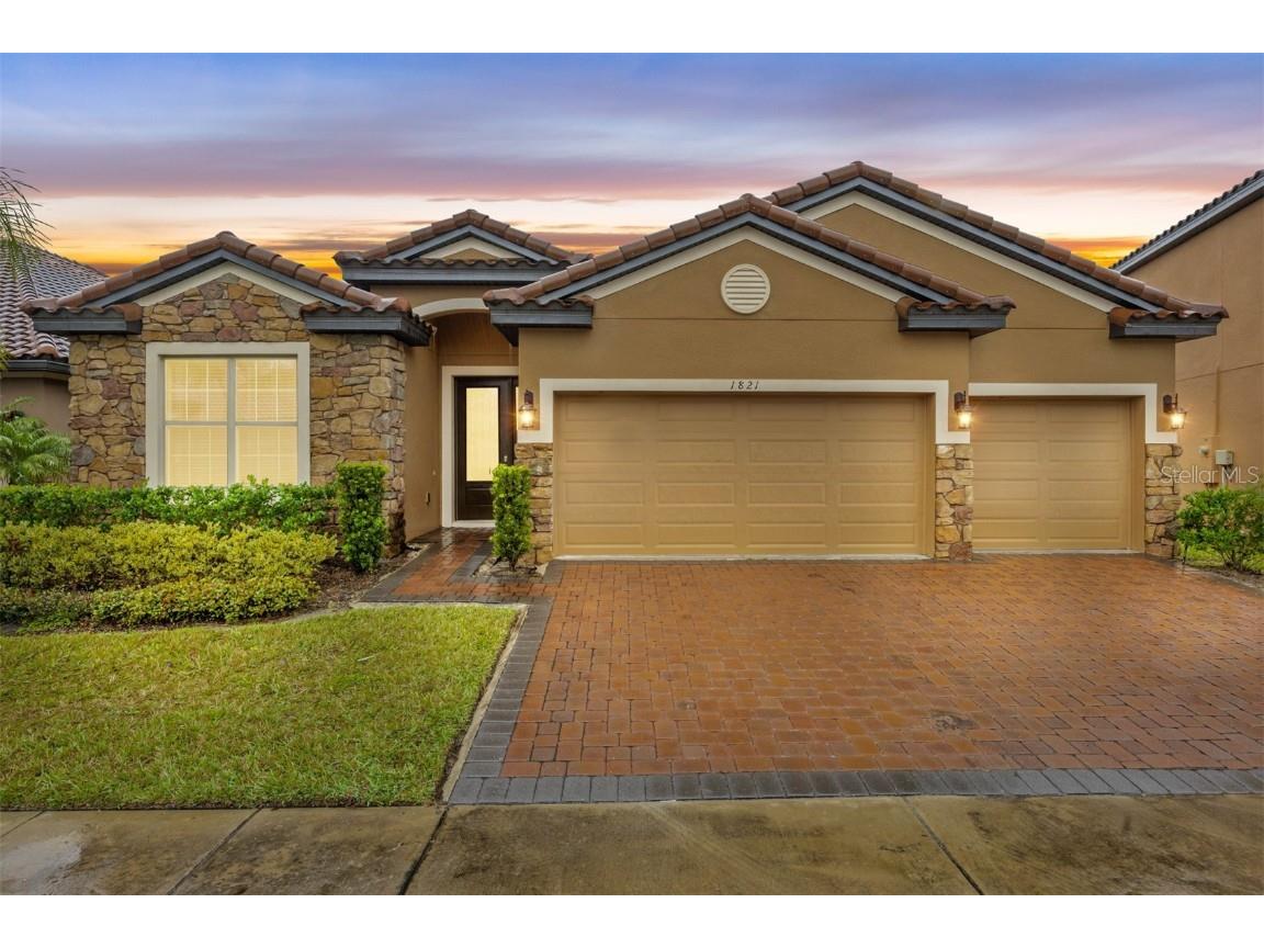 1821 Benoit Terrace Davenport FL 33837 O6297306 image1