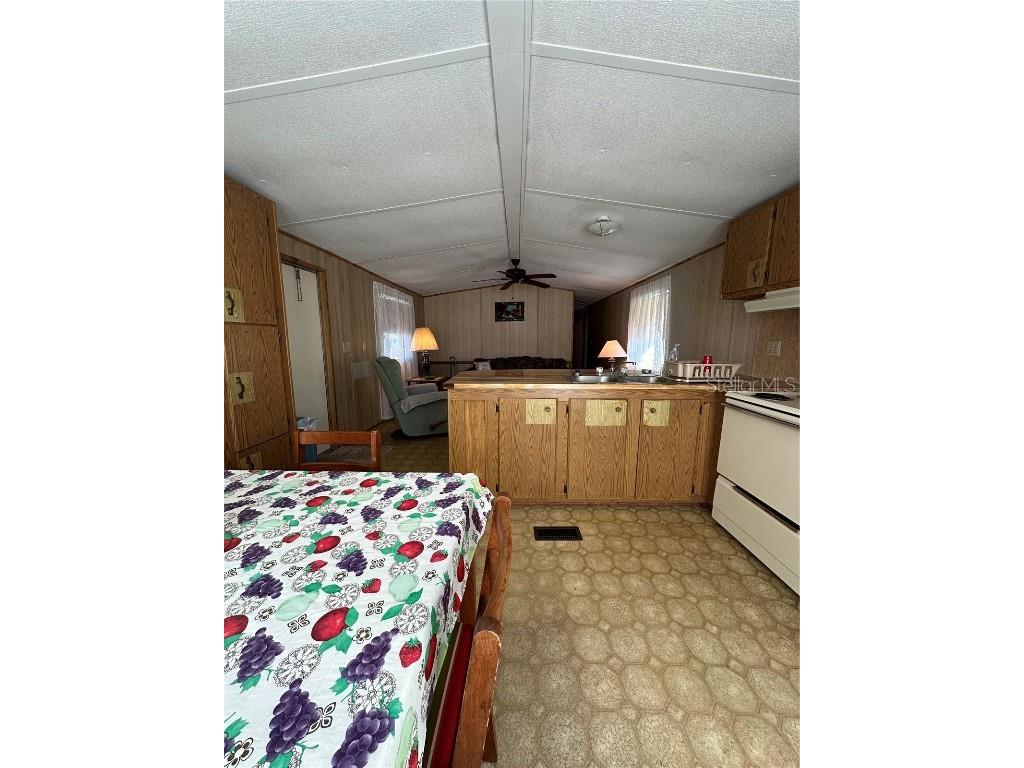 1821 Fruitland Park Circle Eagle Lake FL 33839 L4957242 image11