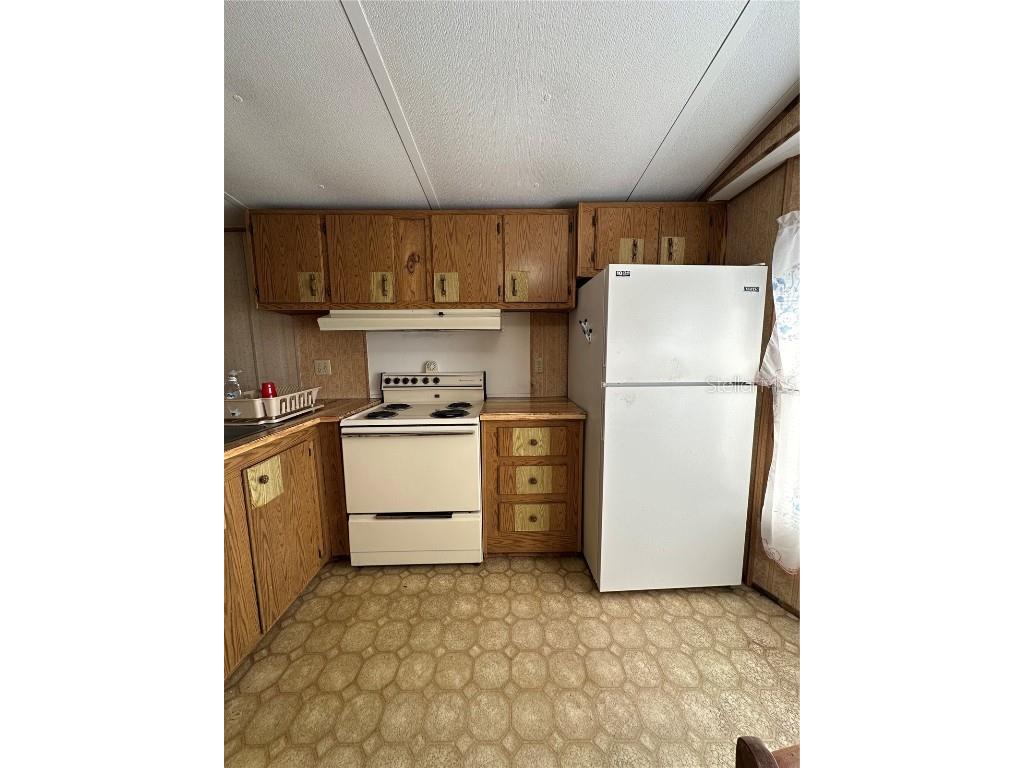 1821 Fruitland Park Circle Eagle Lake FL 33839 L4957242 image12