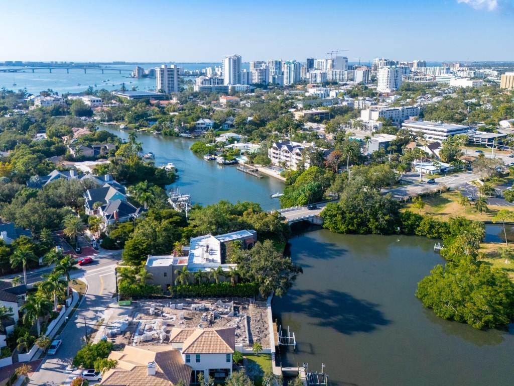 1821 Lincoln Drive Sarasota FL 34236 - HUDSON BAYOU A4669453 image27