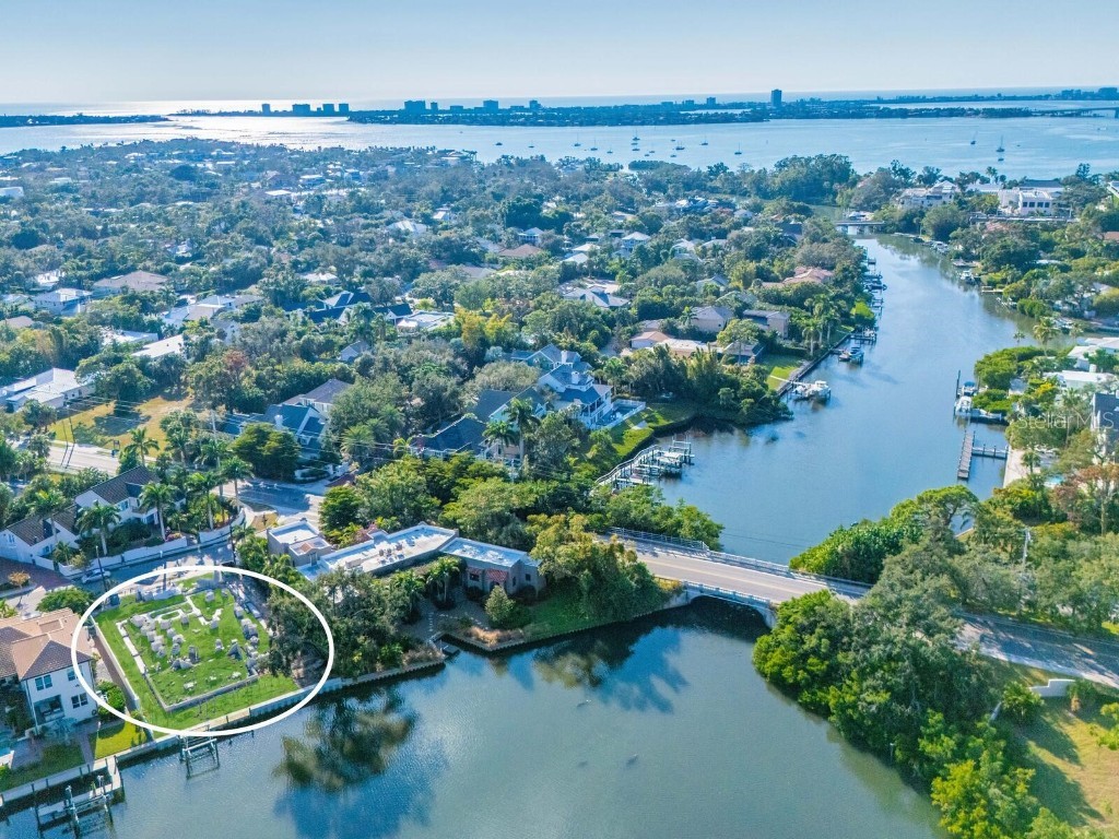 1821 Lincoln Drive Sarasota FL 34236 - HUDSON BAYOU A4669453 image5