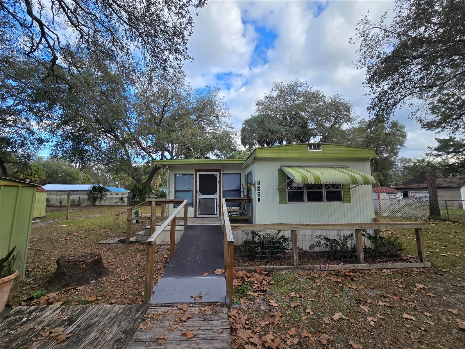 1821 NE 115th Avenue Silver Springs FL 34488 OM716700 image1
