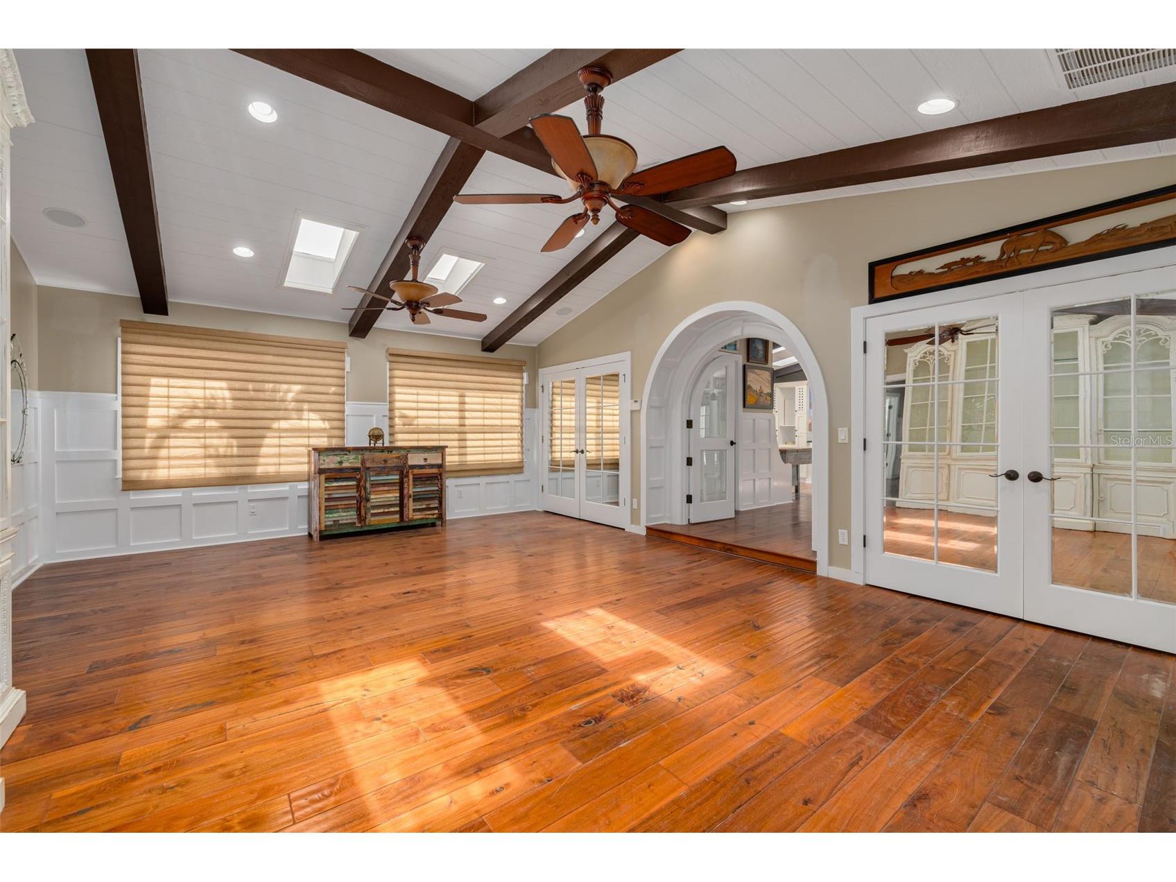 1821 Oak Creek Drive Dunedin FL 34698 TB8516583 image22