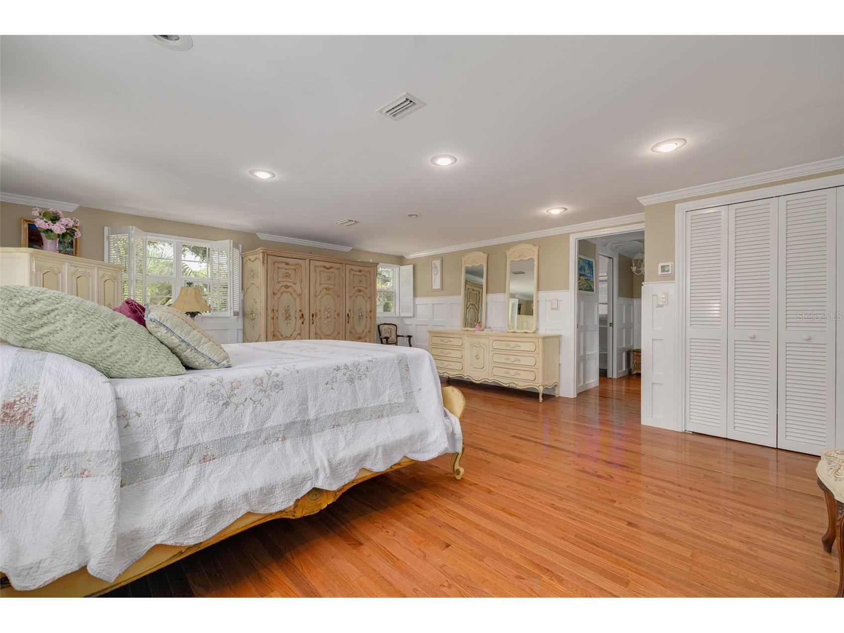 1821 Oak Creek Drive Dunedin FL 34698 TB8516583 image53