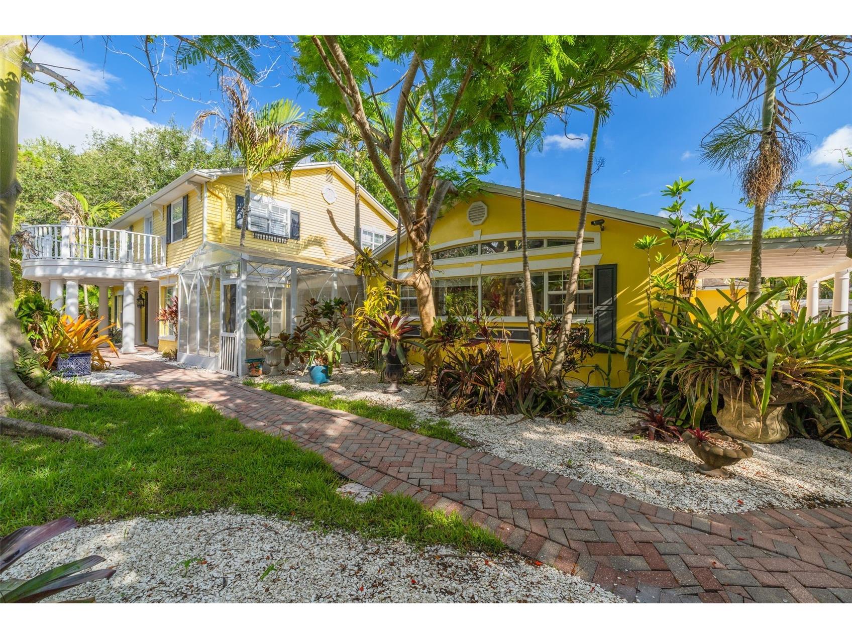 1821 Oak Creek Drive Dunedin FL 34698 TB8516583 image7