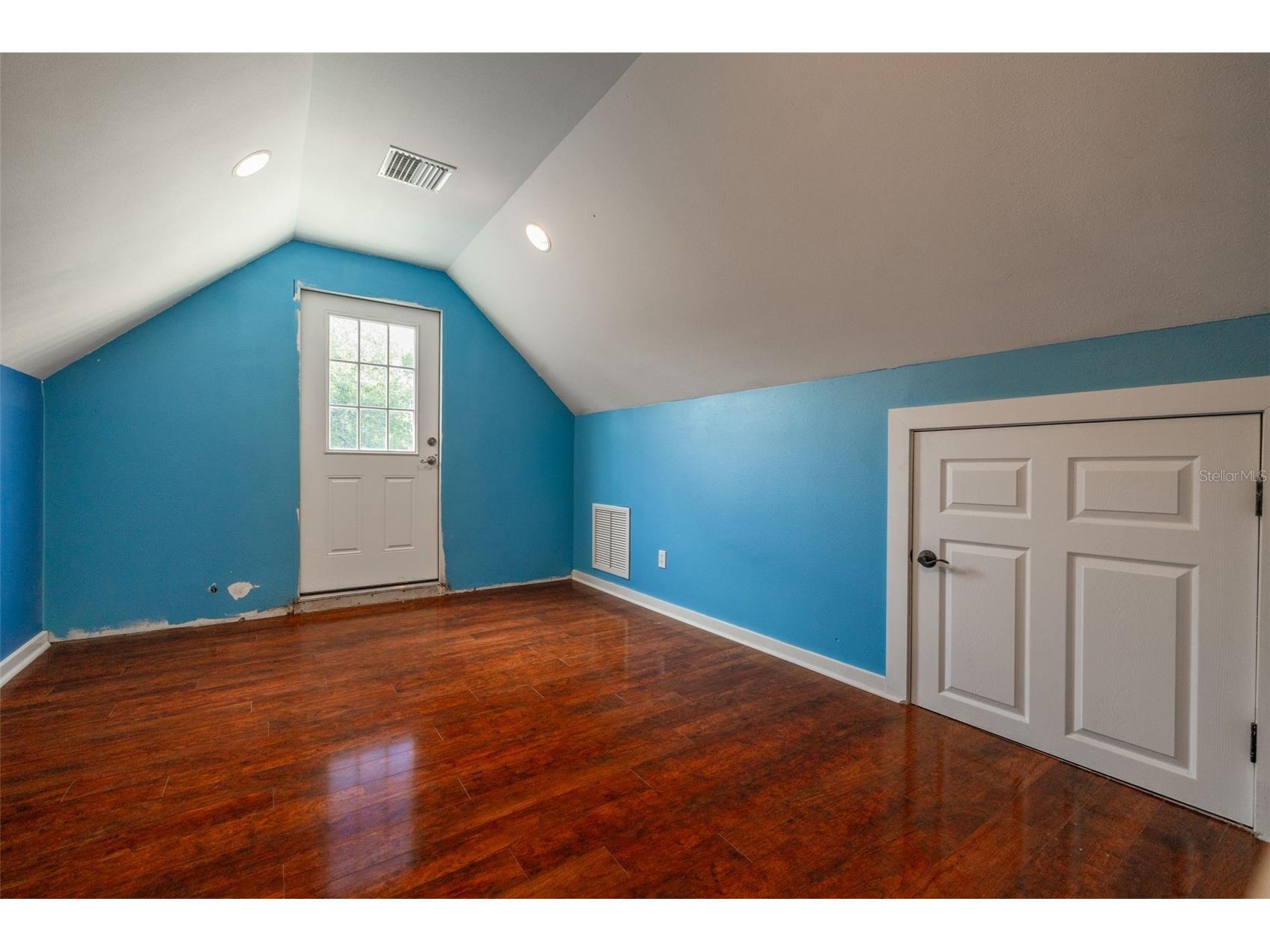 1821 Oak Creek Drive Dunedin FL 34698 TB8516583 image71