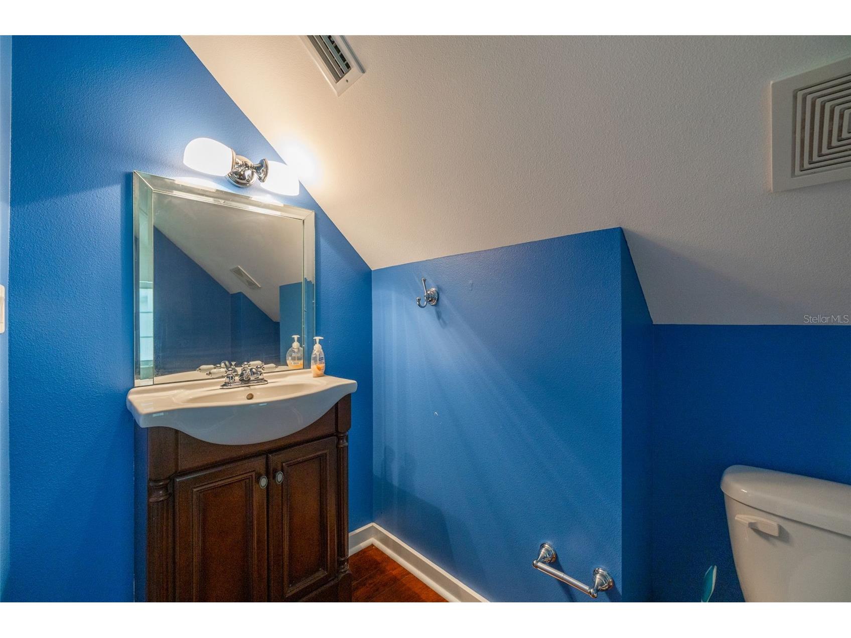 1821 Oak Creek Drive Dunedin FL 34698 TB8516583 image73