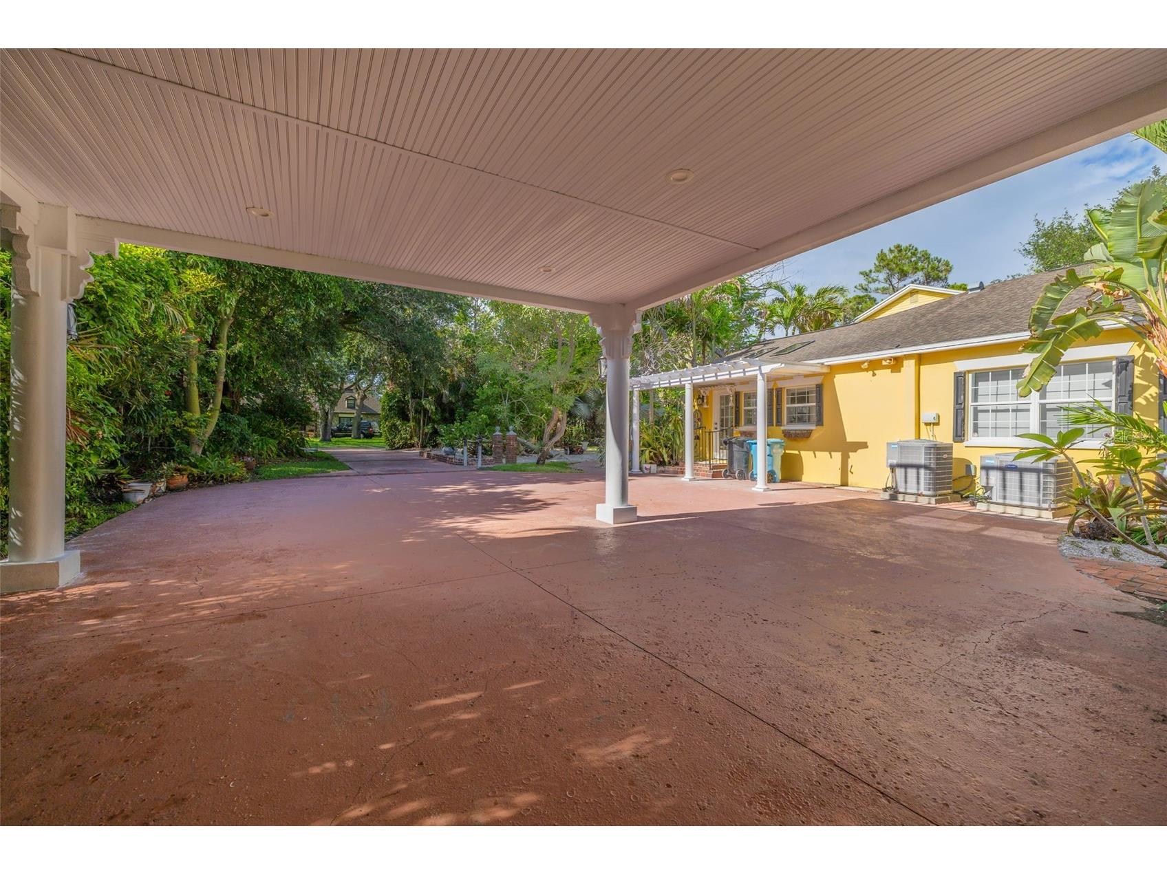 1821 Oak Creek Drive Dunedin FL 34698 TB8516583 image78