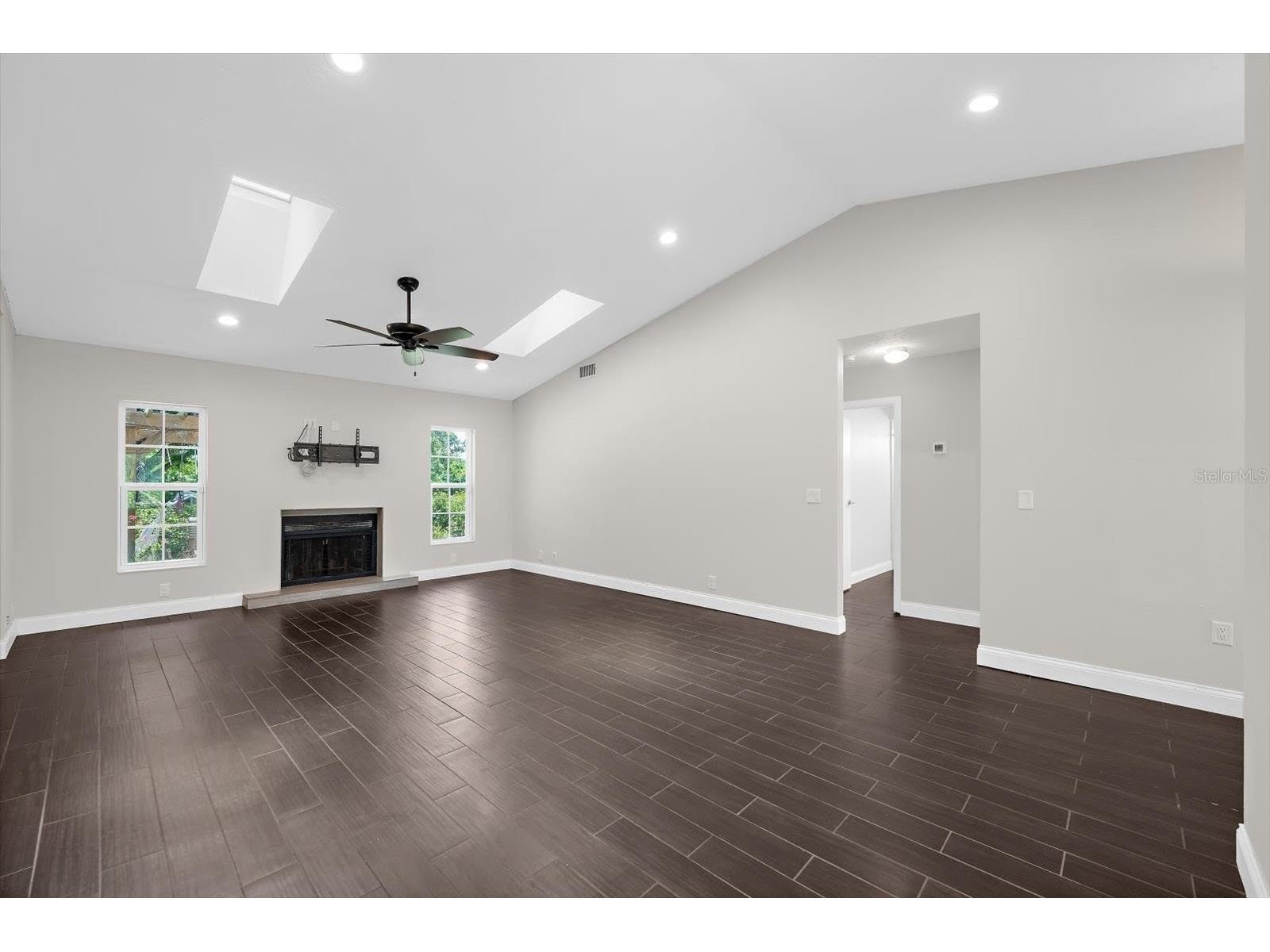 1821 Racimo Drive Sarasota FL 34240 A4690267 image11