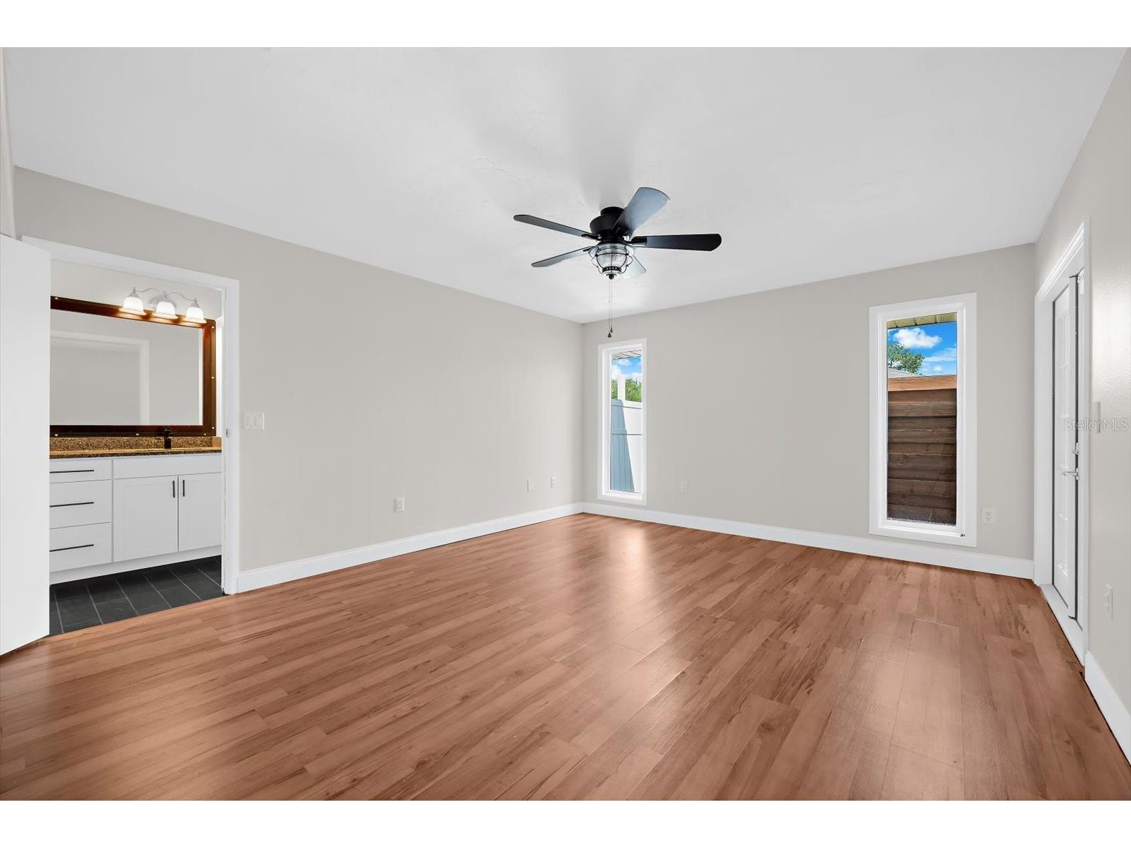 1821 Racimo Drive Sarasota FL 34240 A4690267 image24