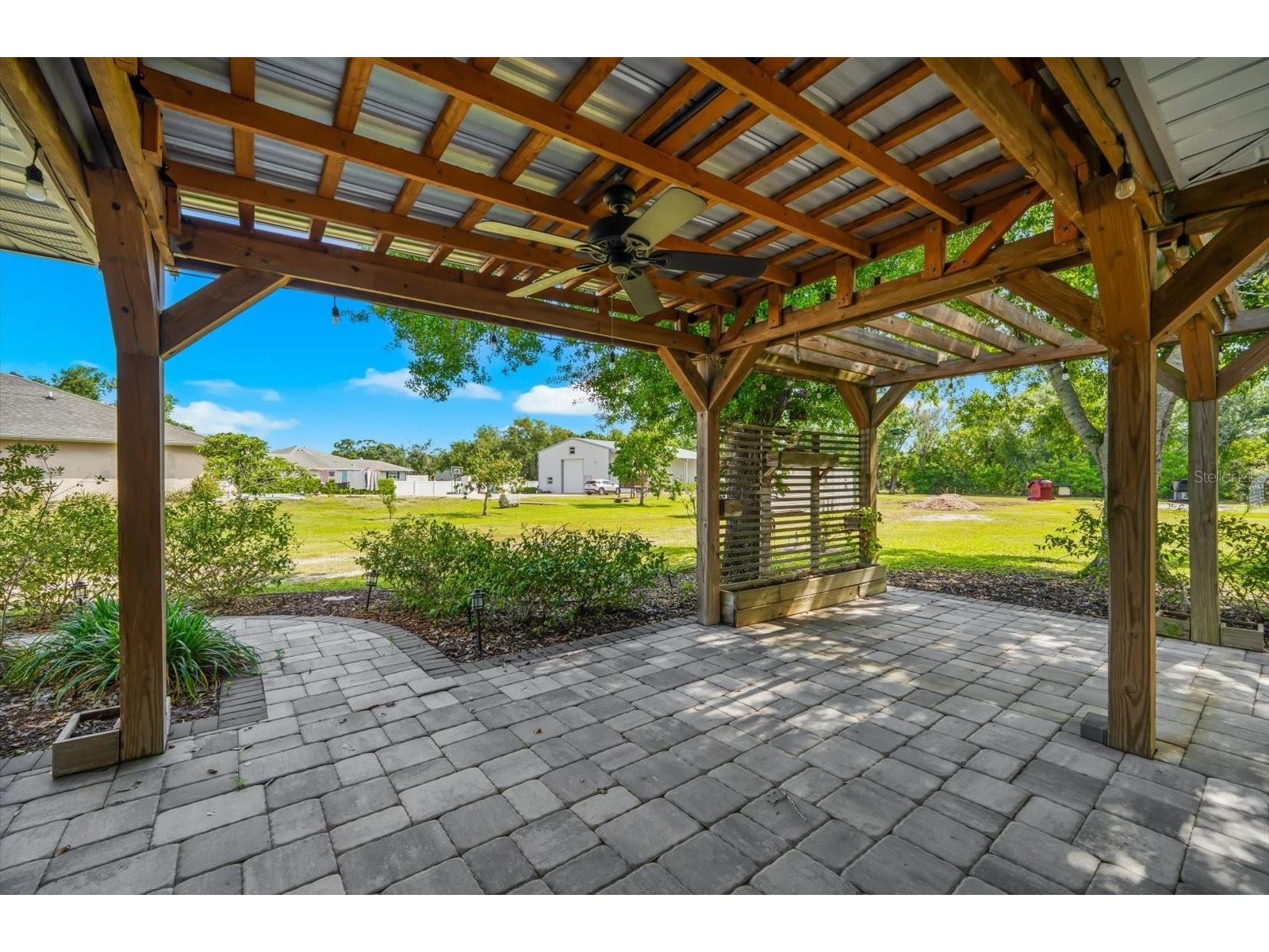 1821 Racimo Drive Sarasota FL 34240 A4690267 image42