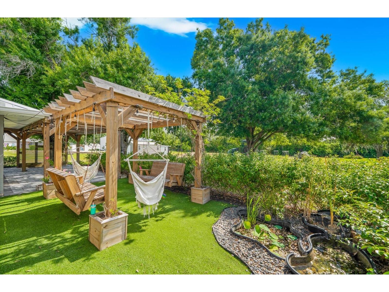 1821 Racimo Drive Sarasota FL 34240 A4690267 image46