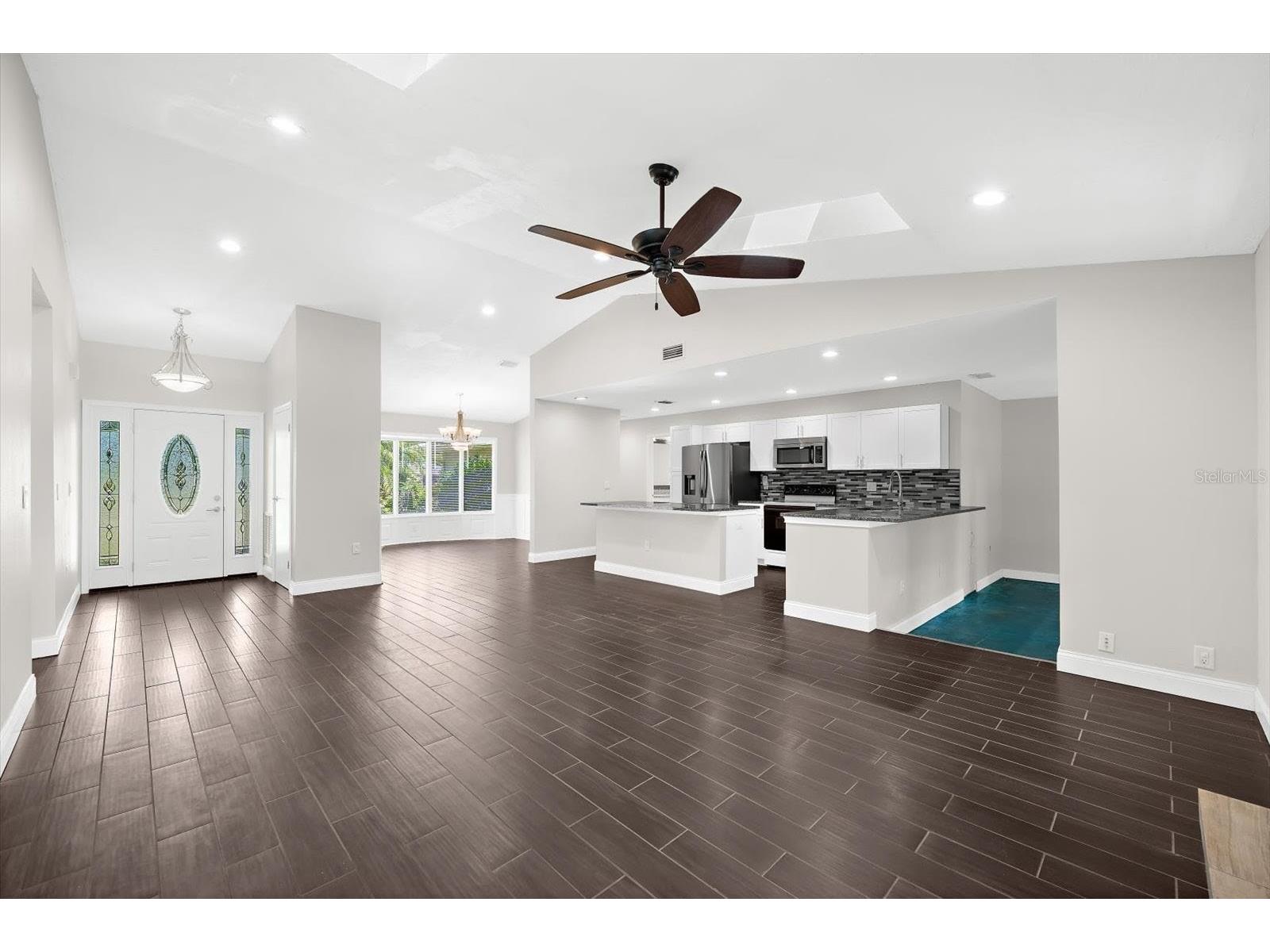 1821 Racimo Drive Sarasota FL 34240 A4690267 image6