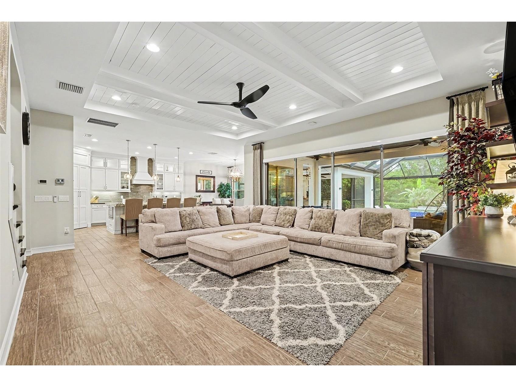 18213 Pine Hammock Boulevard Lutz FL 33548 TB8509477 image6