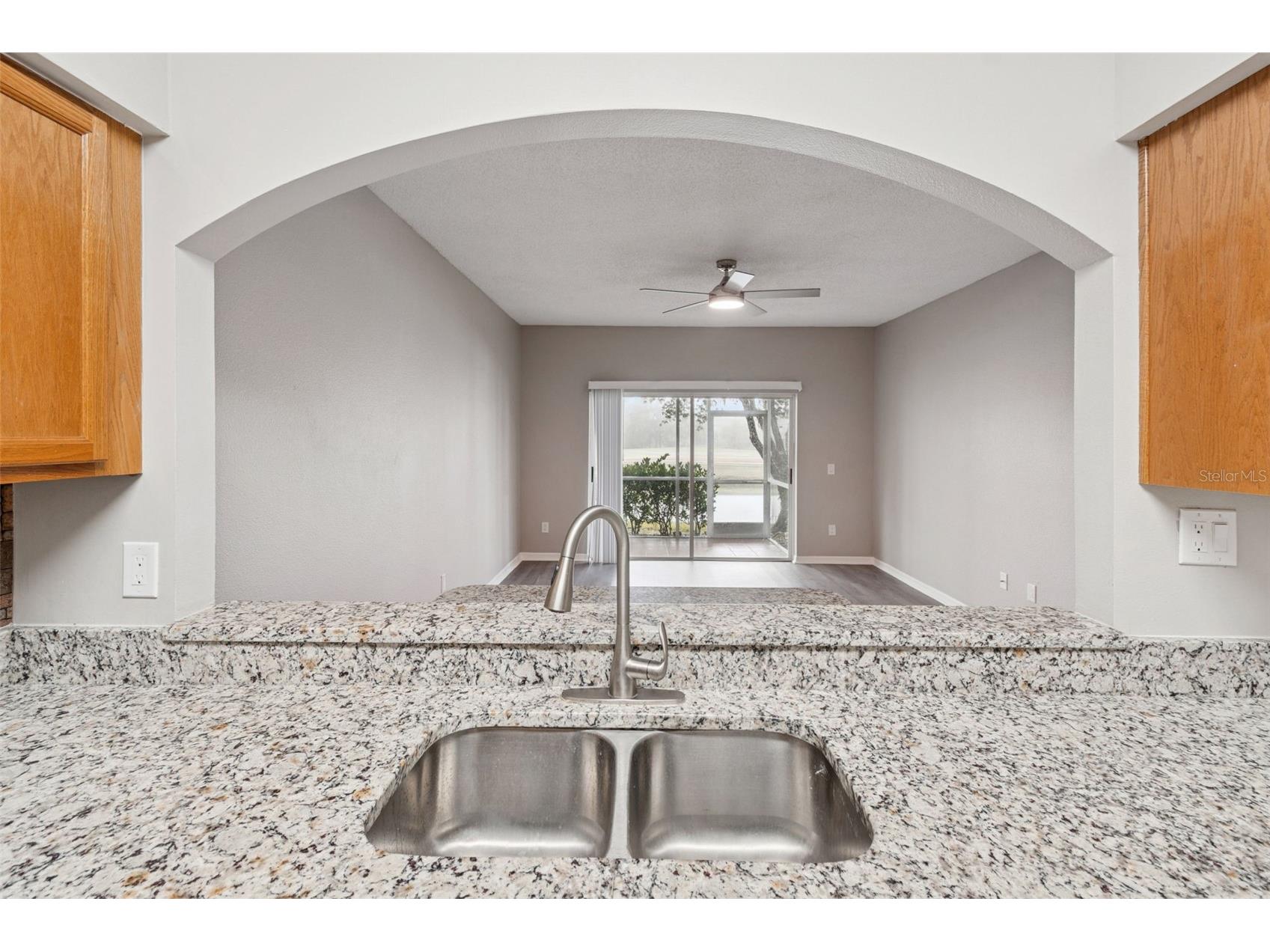 18214 Paradise Point Drive Tampa FL 33647 TB8461805 image11