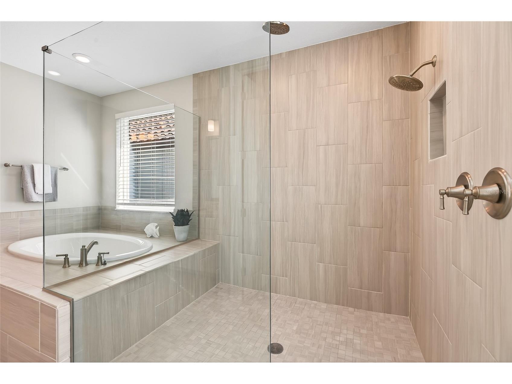 18215 Leafmore Street Lutz FL 33548 TB8465323 image71