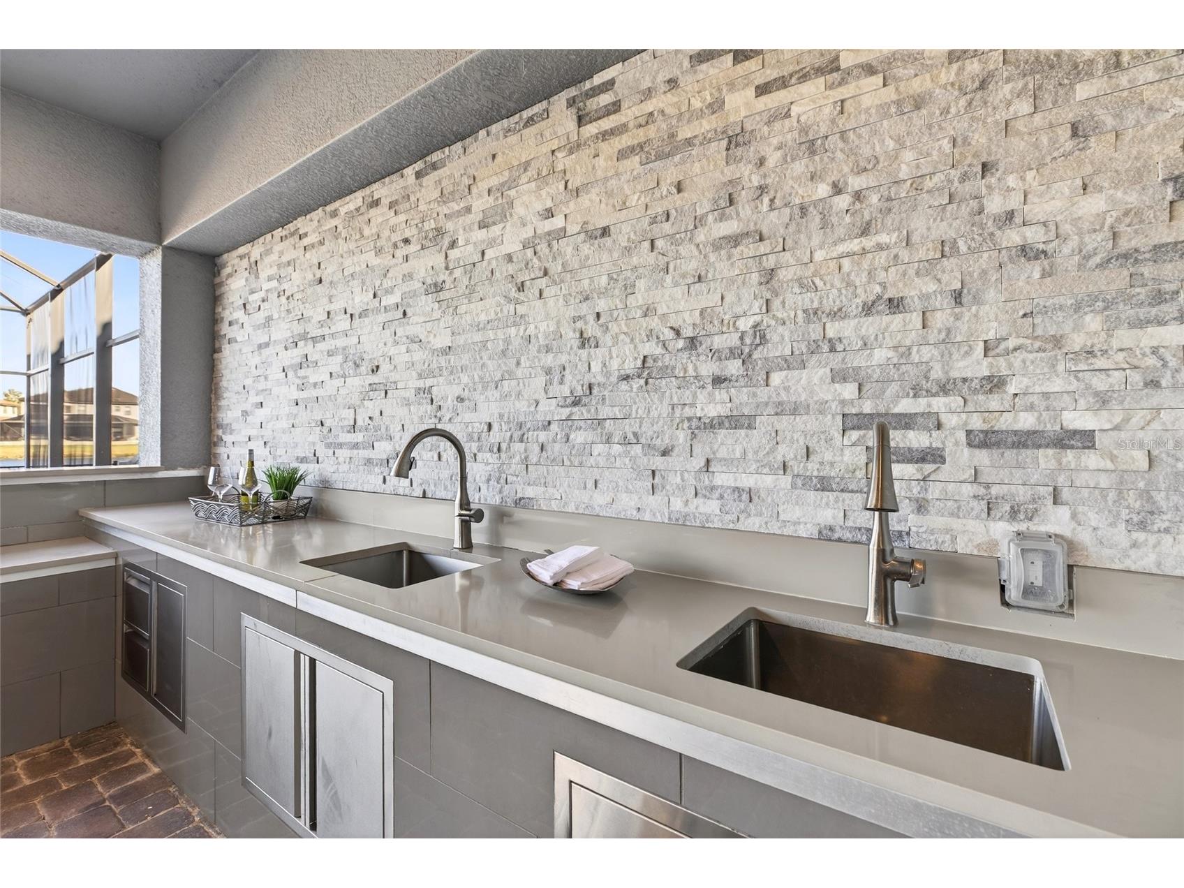 18215 Leafmore Street Lutz FL 33548 TB8465323 image77