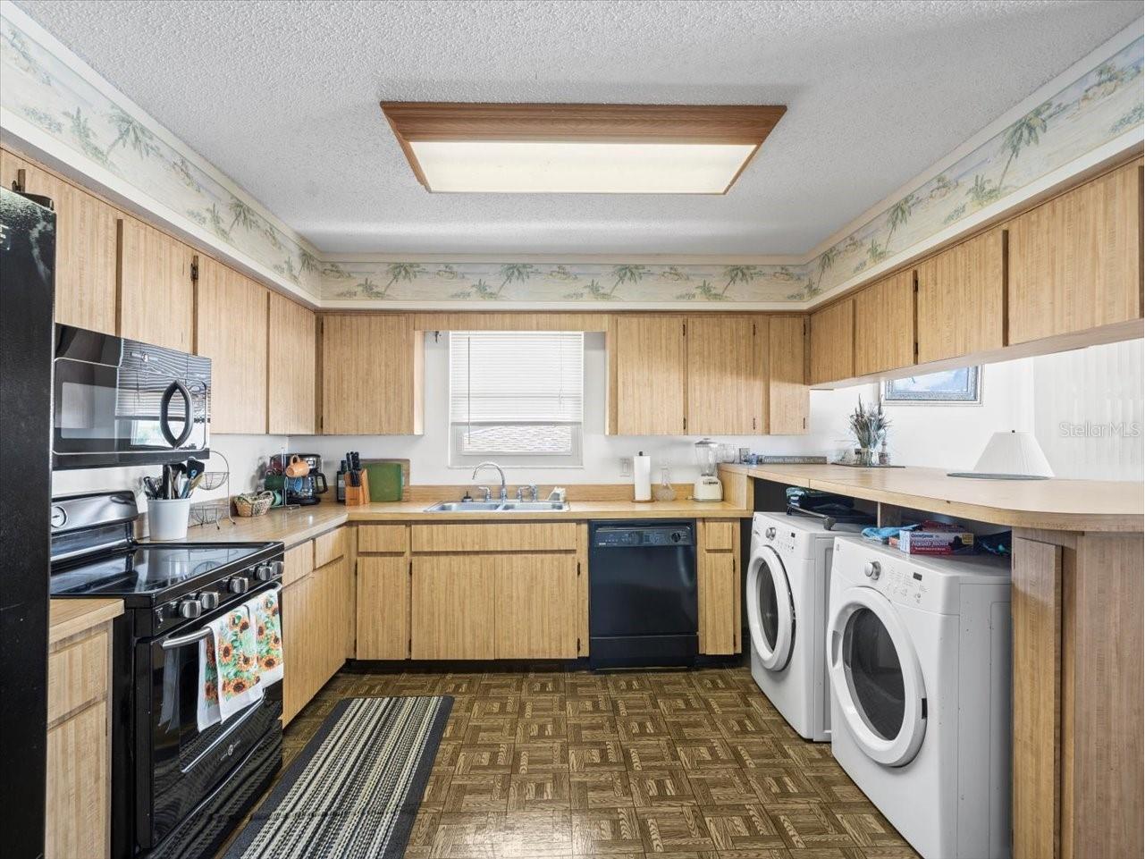 18218 Sunset Boulevard #B Saint Petersburg FL 33708 - GULF OF MEXICO TB8414300 image26