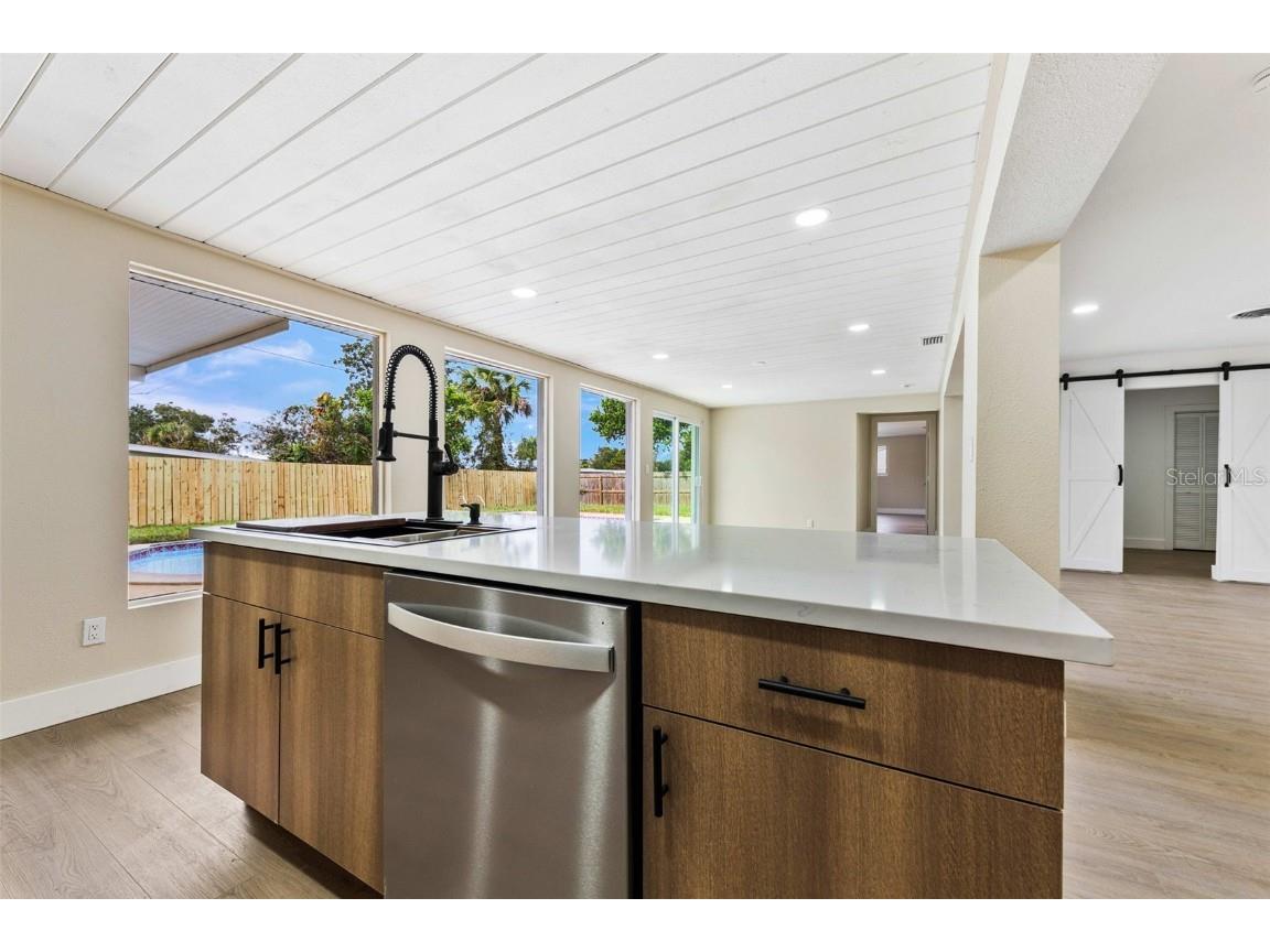 1822 Banyan Tree Drive Edgewater FL 32132 S5139641 image44