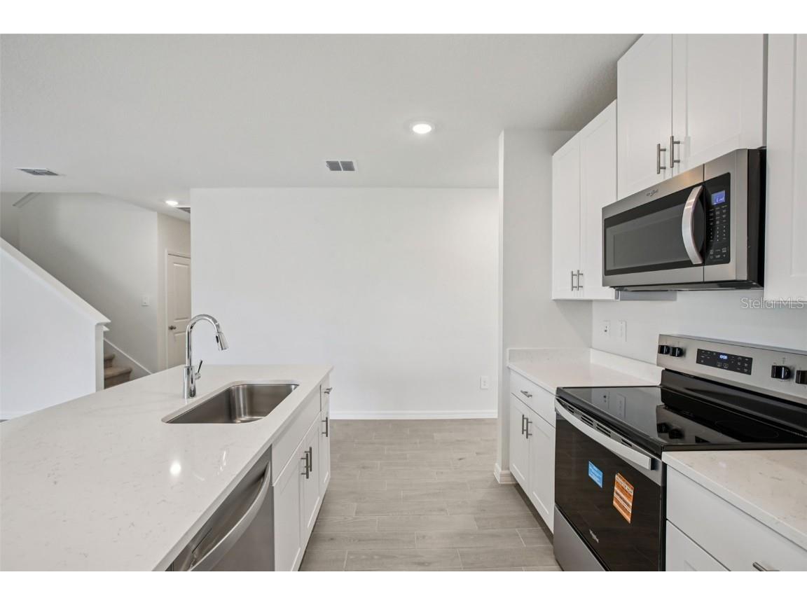 1822 Coolridge Place Zephyrhills FL 33541 O6368257 image14