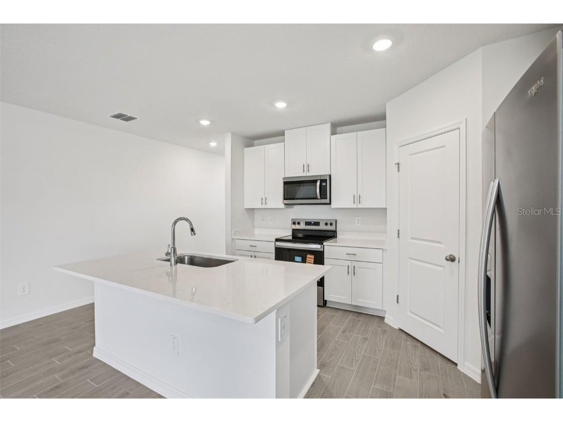 1822 Coolridge Place Zephyrhills FL 33541 O6368257 image15