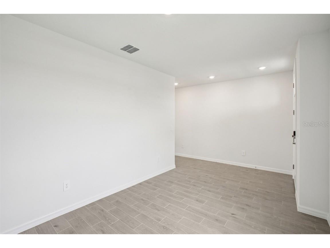 1822 Coolridge Place Zephyrhills FL 33541 O6368257 image18