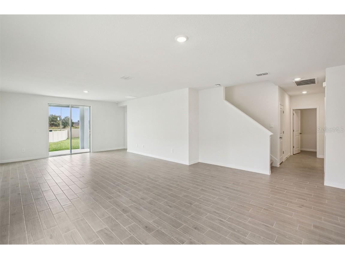 1822 Coolridge Place Zephyrhills FL 33541 O6368257 image9