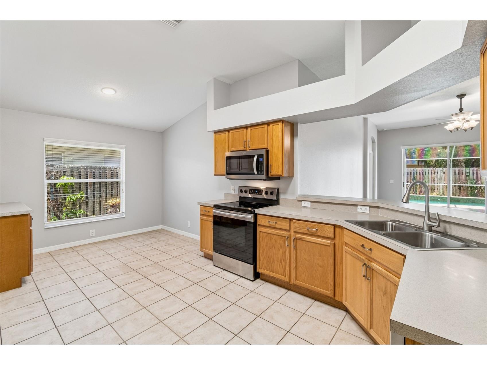 1822 Greystone Heights Drive Valrico FL 33594 W7885968 image14