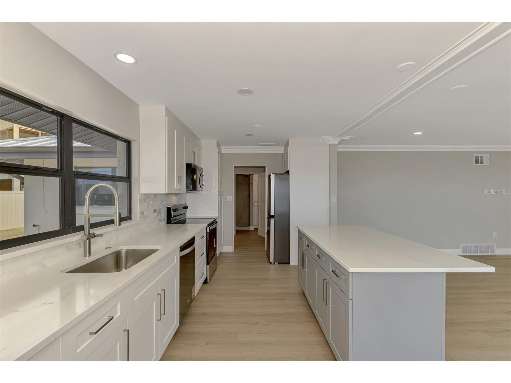 1822 Riverside Drive E Bradenton FL 34208 - MANATEE RIVER A4687798 image11