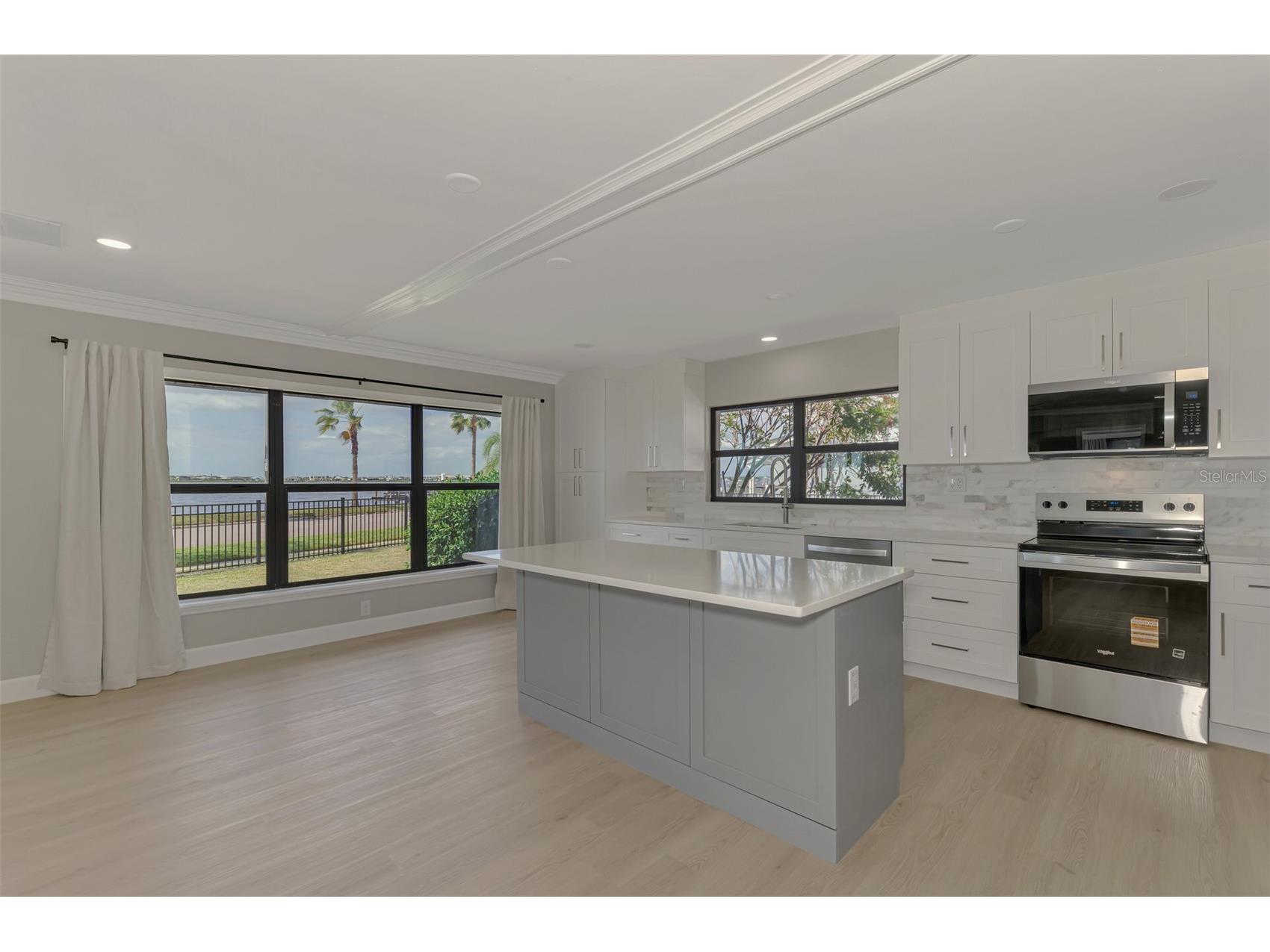 1822 Riverside Drive E Bradenton FL 34208 - MANATEE RIVER A4687798 image14