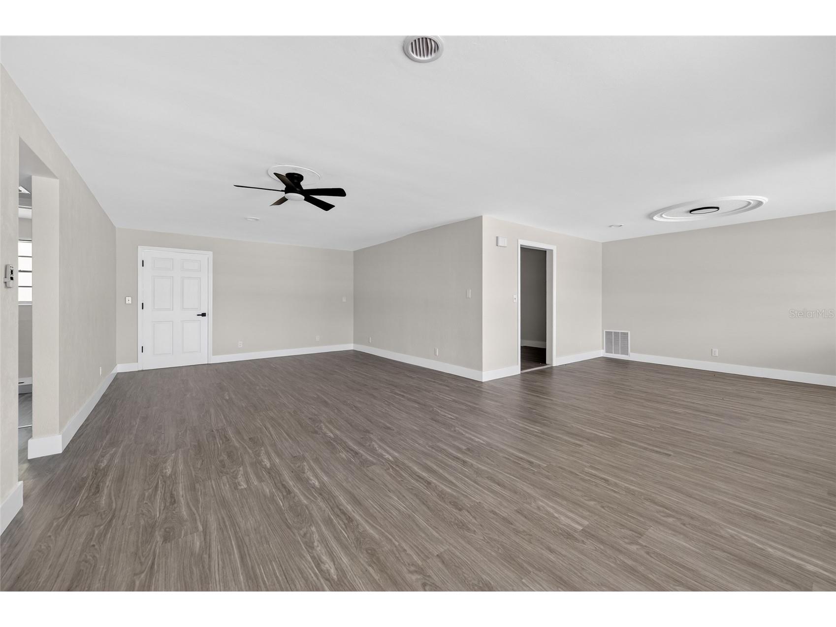 1822 S Palmetto Avenue South Daytona FL 32119 NS1087755 image10