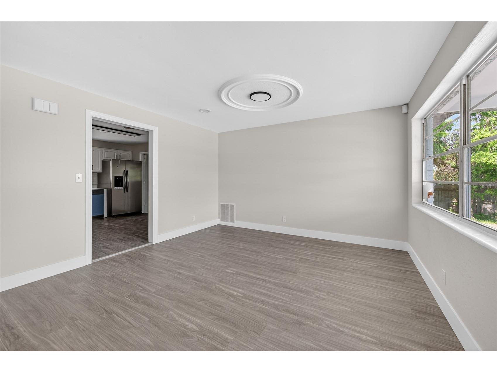1822 S Palmetto Avenue South Daytona FL 32119 NS1087755 image11