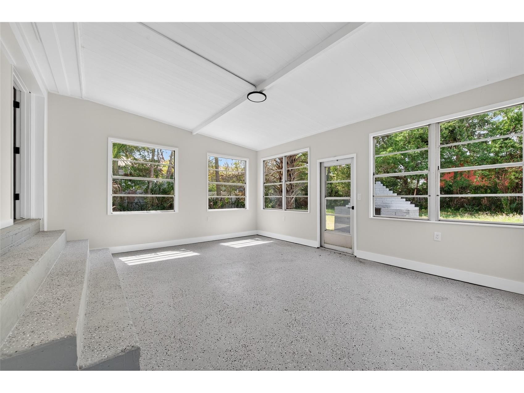 1822 S Palmetto Avenue South Daytona FL 32119 NS1087755 image19