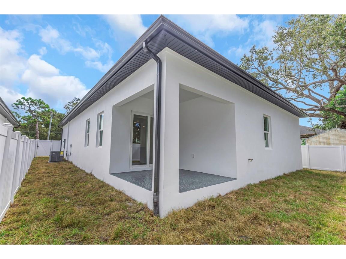 1822 Sylvan Drive Clearwater FL 33755 TB8447317 image61