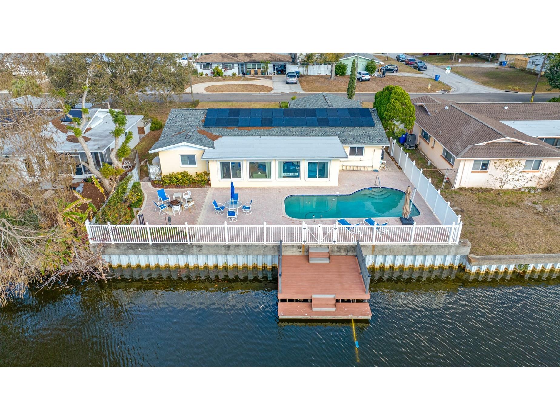 1822 Winchester Road N Saint Petersburg FL 33710 TB8473090 image1