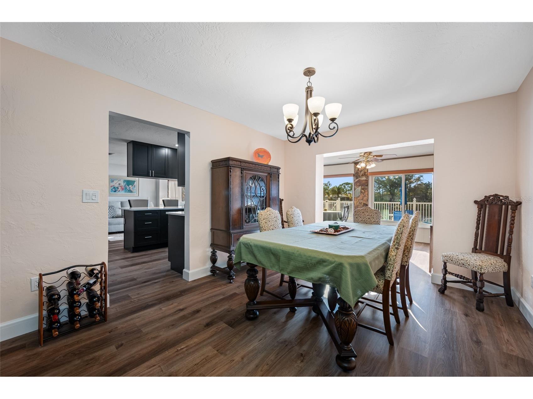 1822 Winchester Road N Saint Petersburg FL 33710 TB8473090 image27