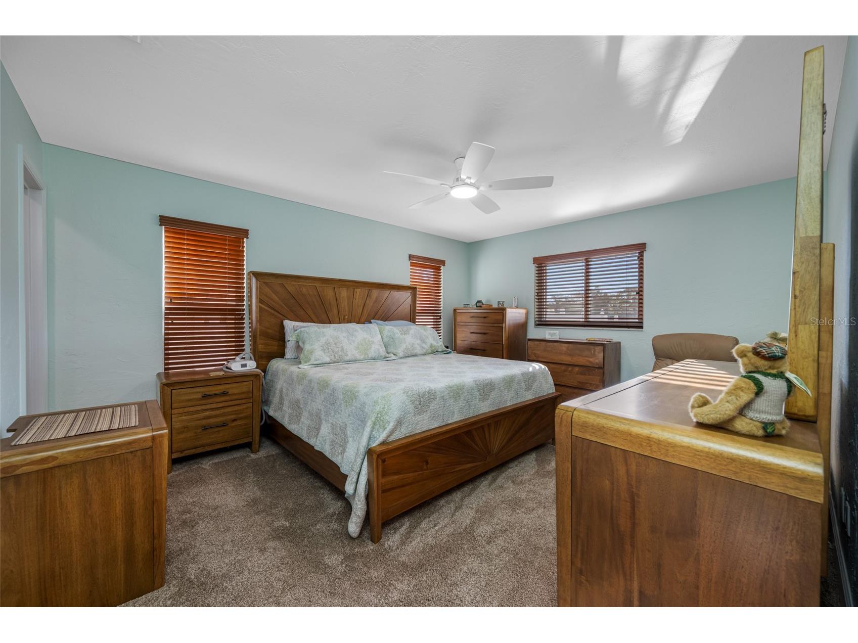 1822 Winchester Road N Saint Petersburg FL 33710 TB8473090 image36