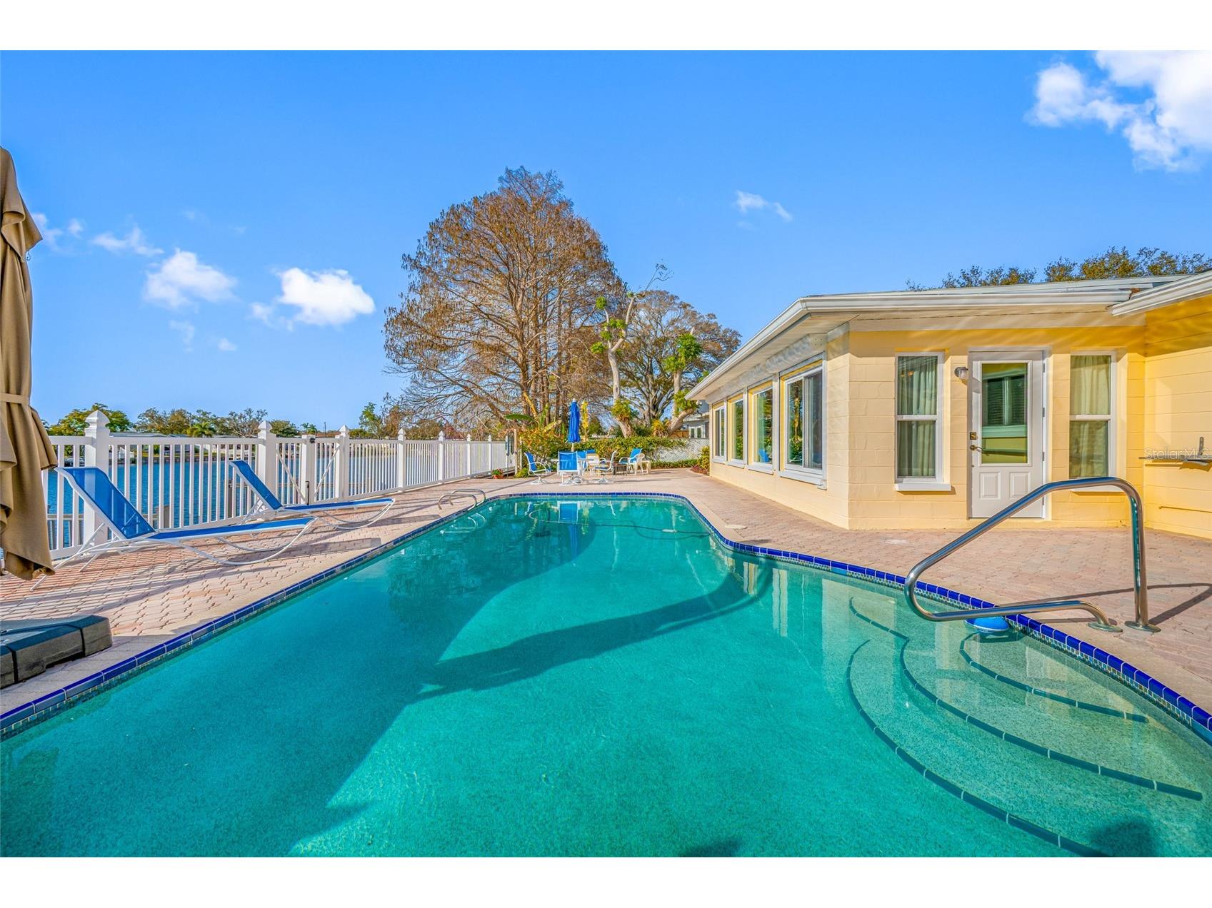 1822 Winchester Road N Saint Petersburg FL 33710 TB8473090 image4