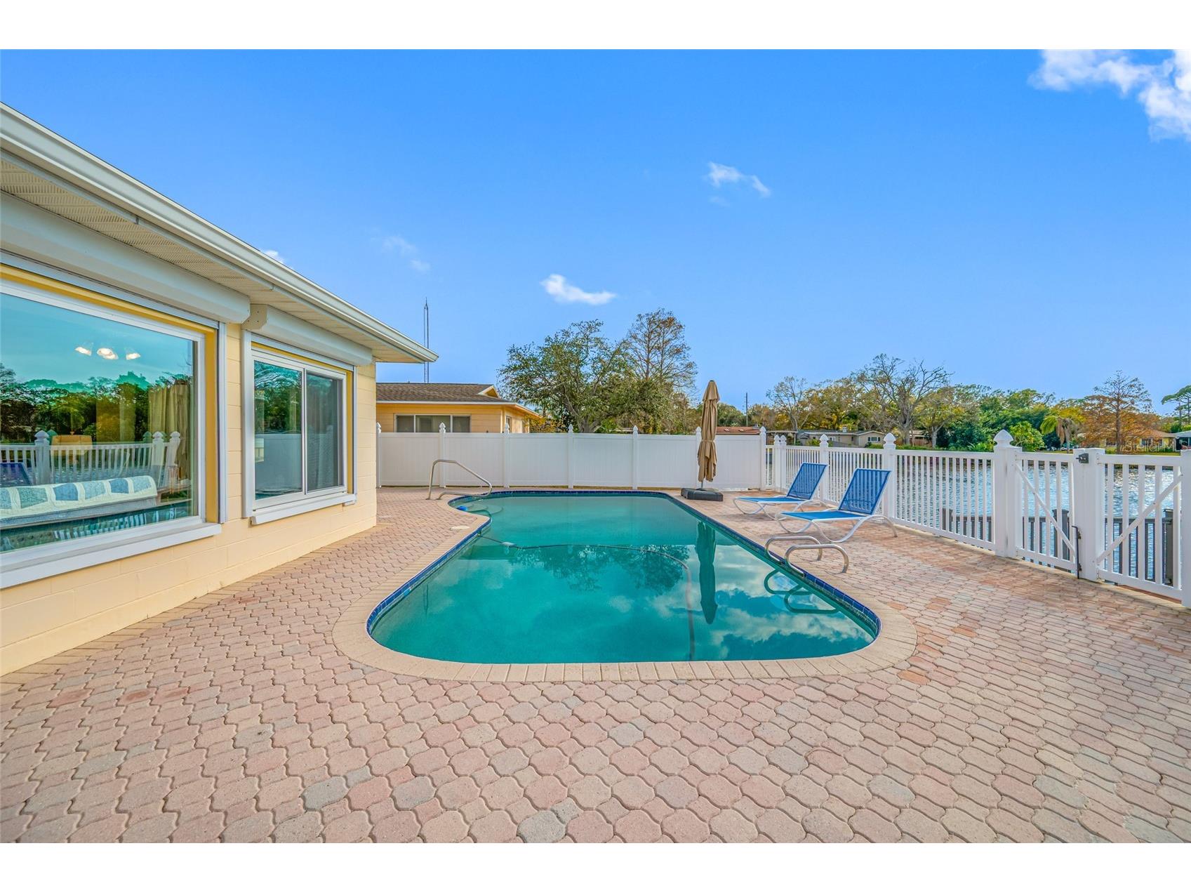 1822 Winchester Road N Saint Petersburg FL 33710 TB8473090 image54