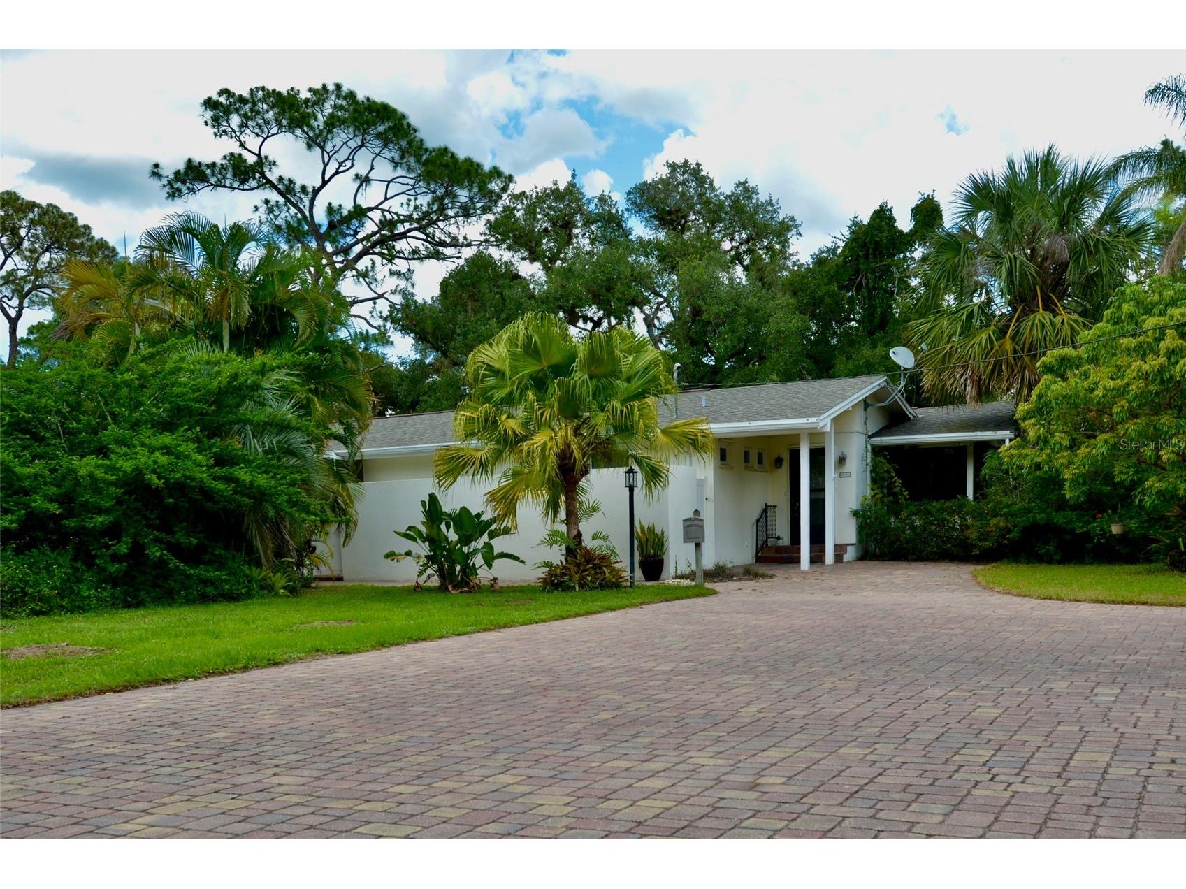 18220 Elmwood Drive Alva FL 33920 - TELEGRAPH CREEK C7525120 image4