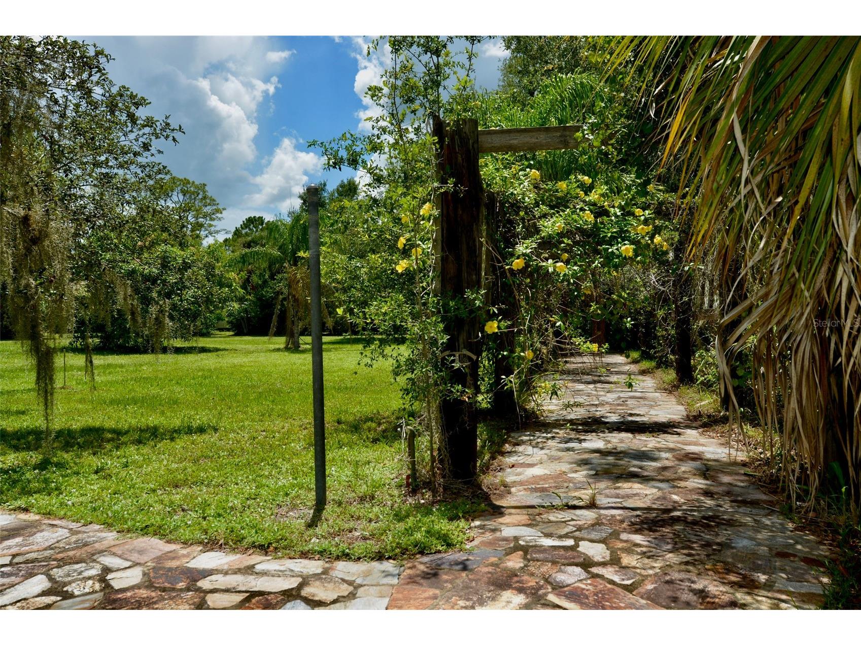 18220 Elmwood Drive Alva FL 33920 - TELEGRAPH CREEK C7525120 image52