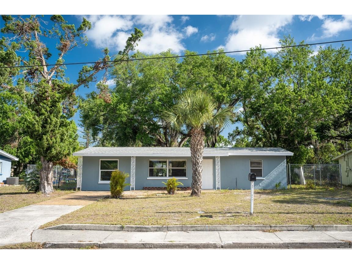 1823 8th Avenue E Bradenton FL 34208 A4649053 image1