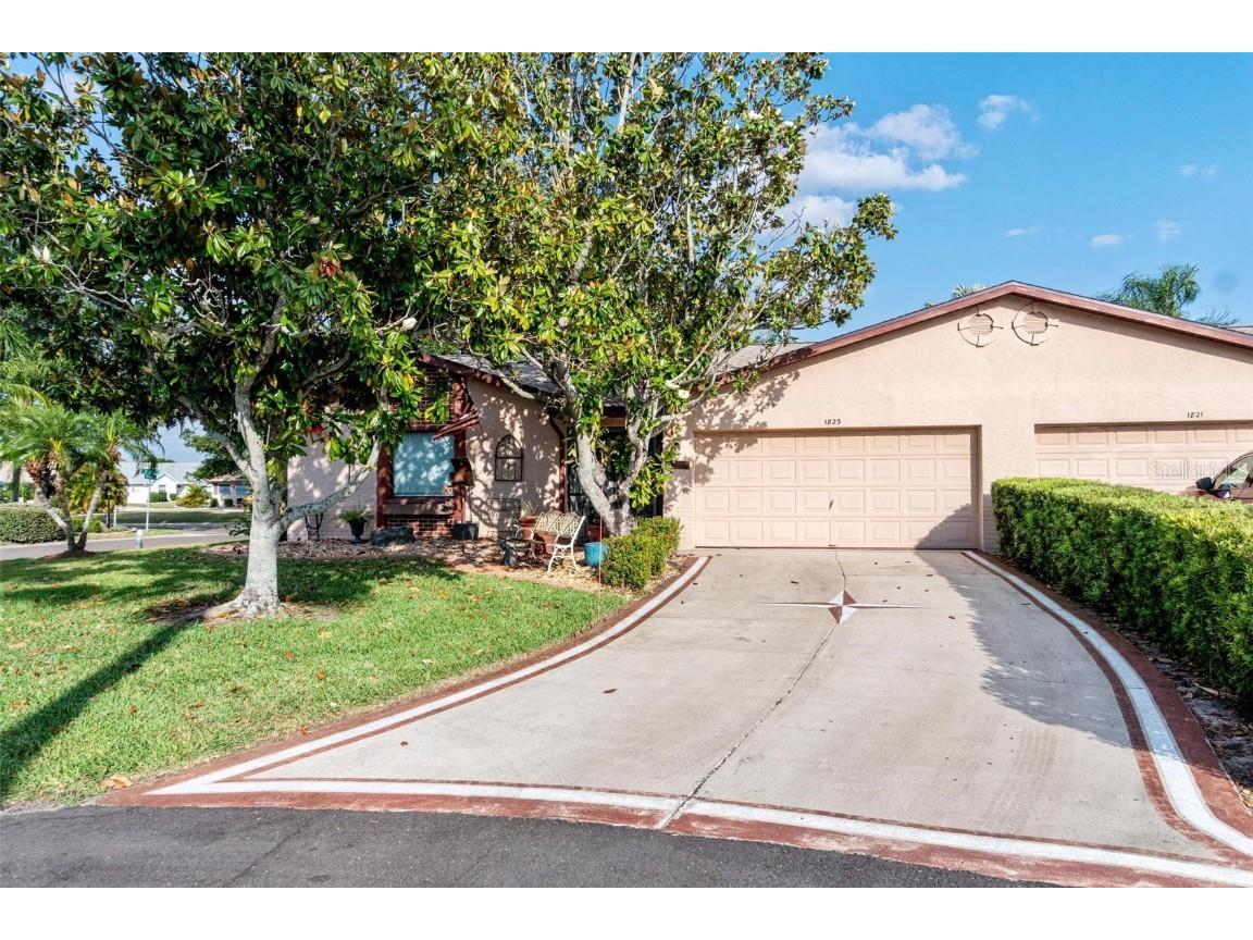 1823 Atrium Drive Sun City Center FL 33573 TB8380275 image1
