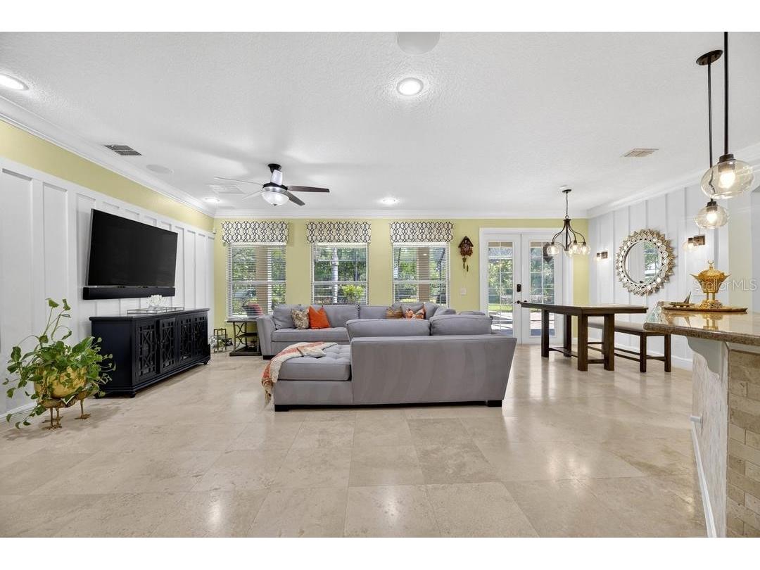 1823 Bella Casa Court Tampa FL 33618 TB8513537 image33