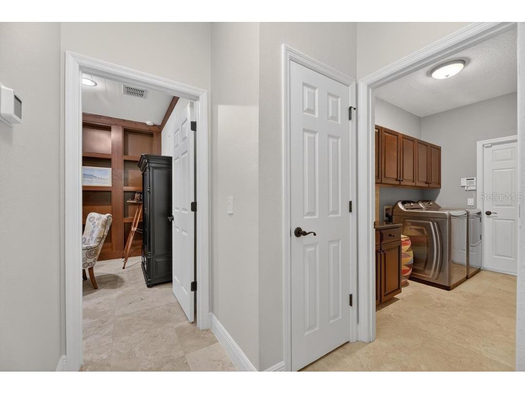 1823 Bella Casa Court Tampa FL 33618 TB8513537 image44