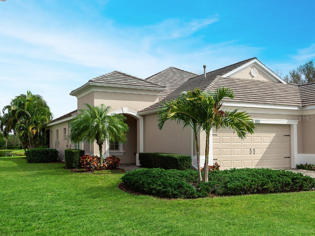 1823 Lake George Cove Bradenton FL 34211 A4599822 image1
