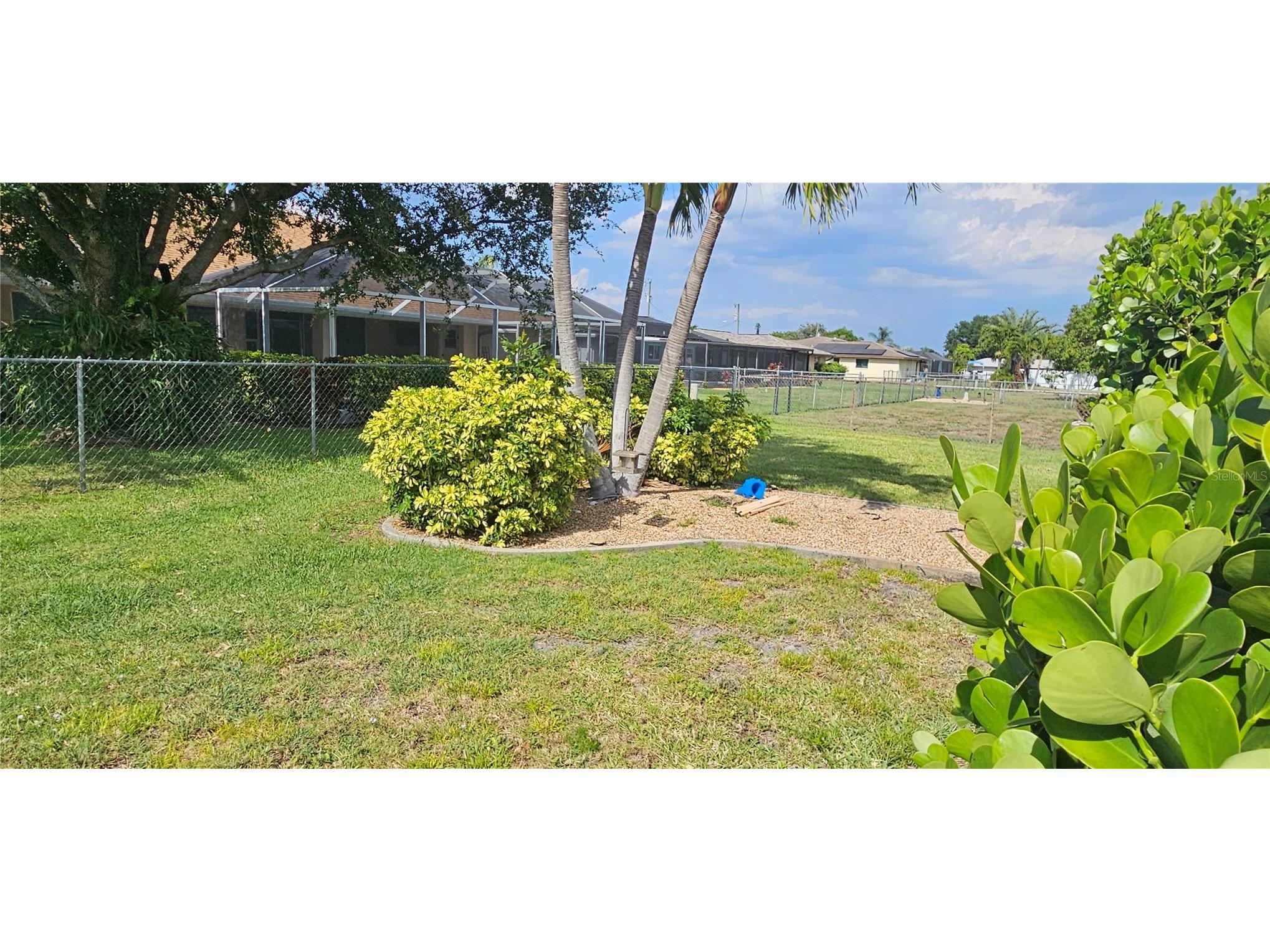 1823 SE 15th Street Cape Coral FL 33990 C7525453 image21