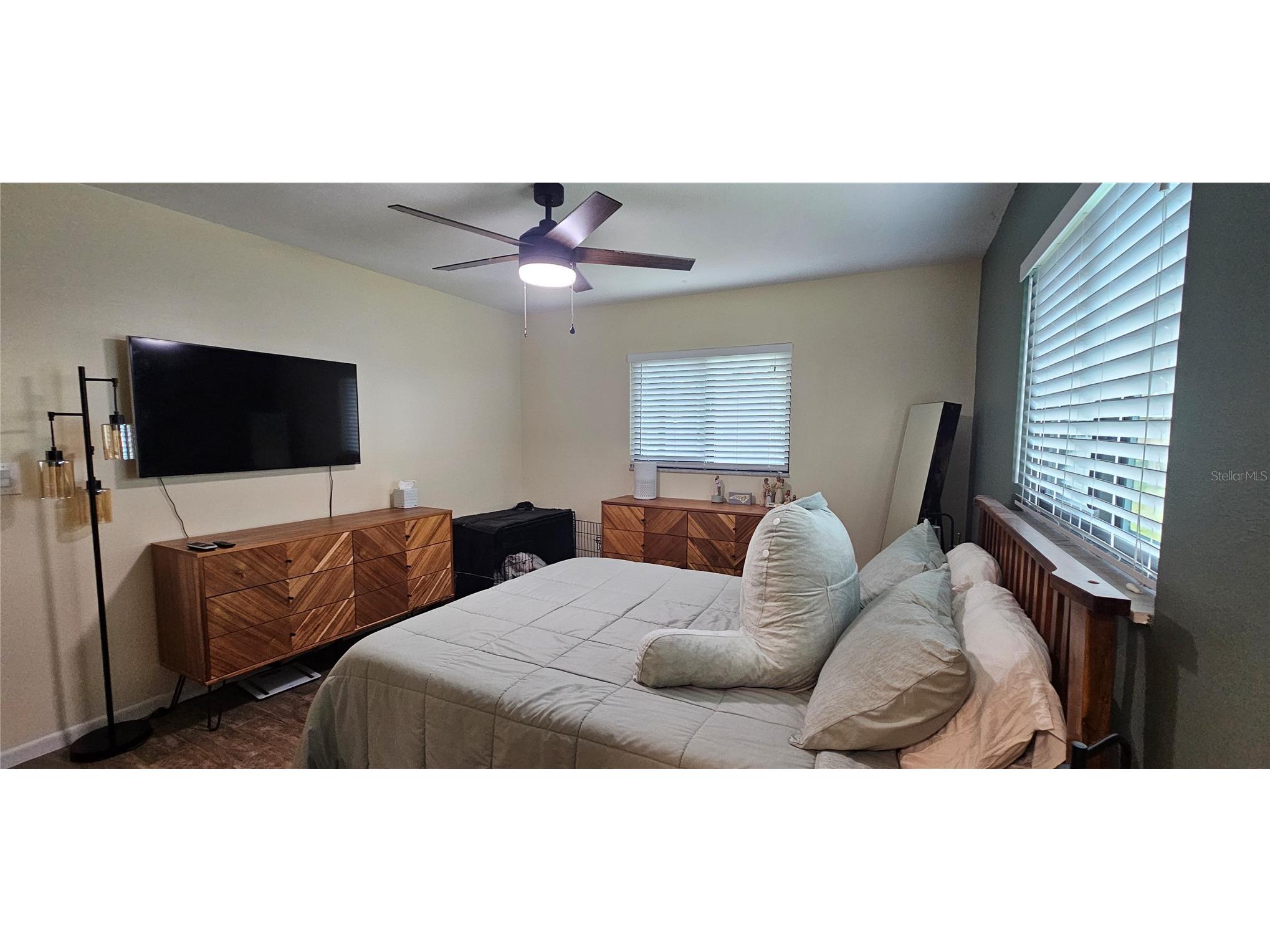 1823 SE 15th Street Cape Coral FL 33990 C7525453 image9