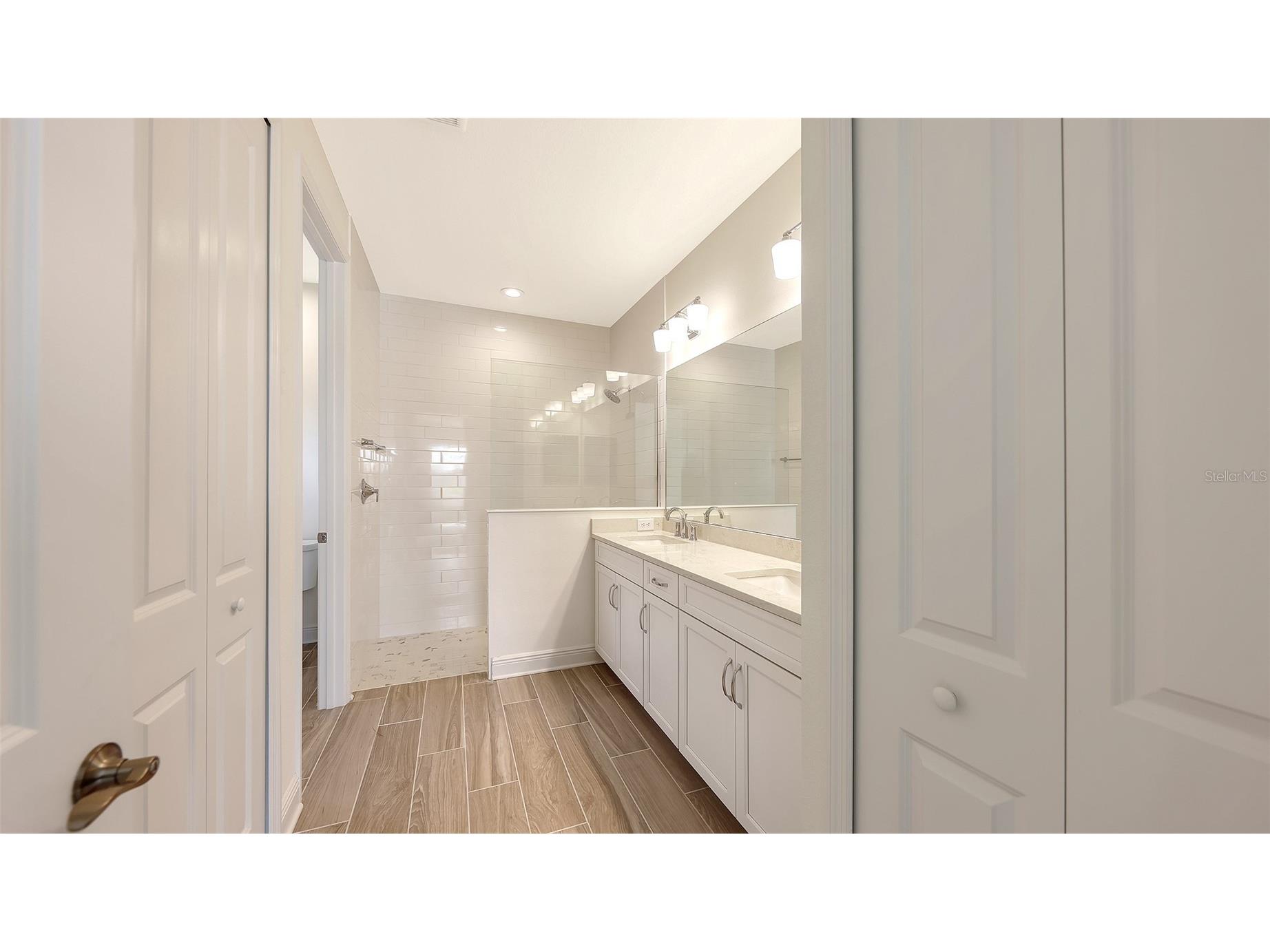 18230 Vizcaya Court Venice FL 34293 A4671565 image26