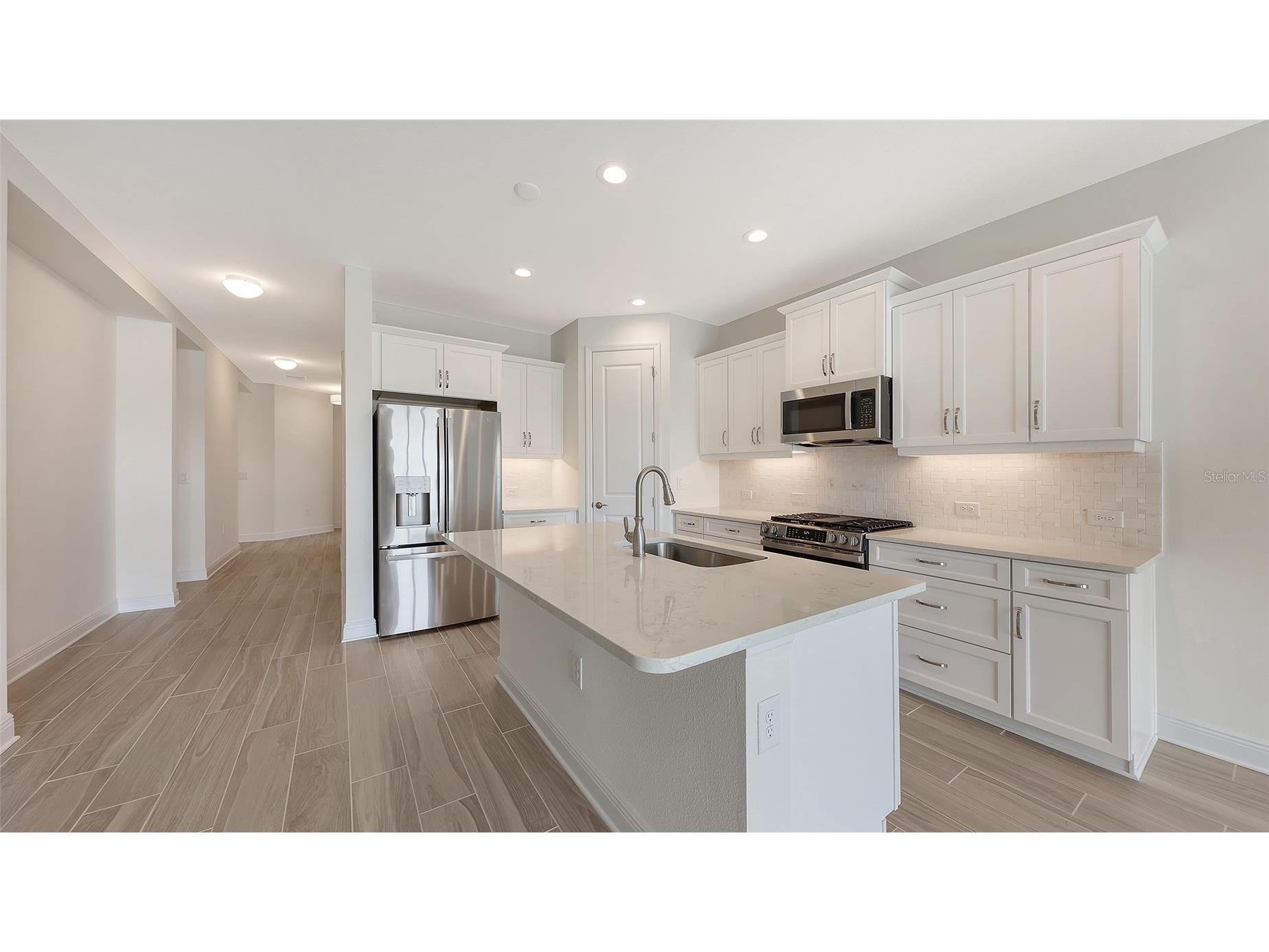 18230 Vizcaya Court Venice FL 34293 A4671565 image8